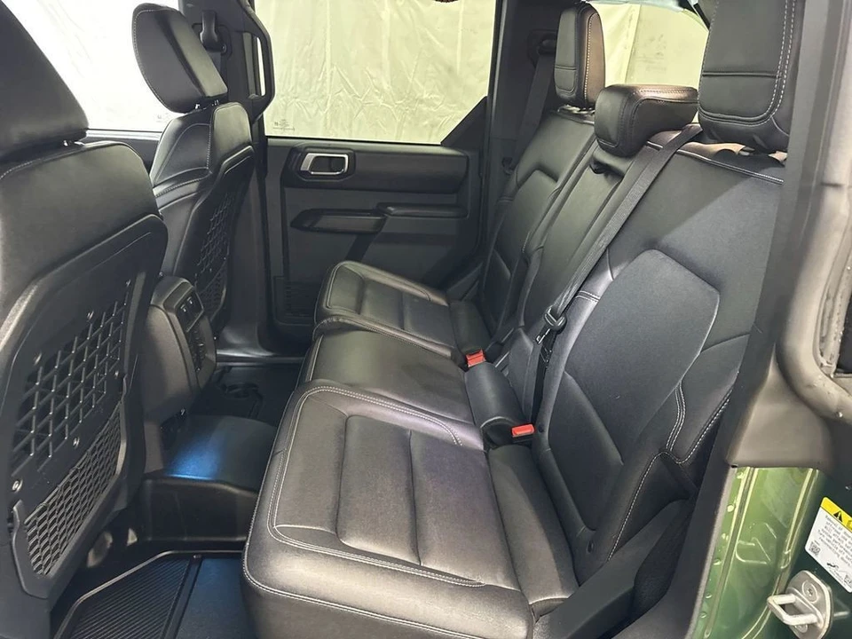2025 Ford Bronco 6th Gen - Image 16 of 31