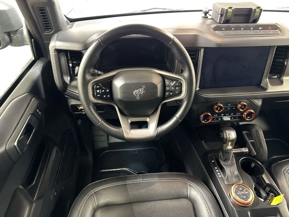2025 Ford Bronco 6th Gen - Image 21 of 31