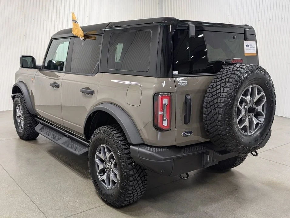 2025 Ford Bronco 6th Gen - Image 7 of 9