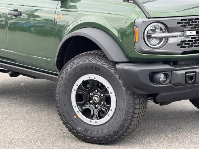 2025 Ford Bronco 6th Gen - Image 4 of 12