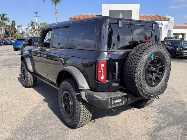 2025 Ford Bronco 6th Gen - Image 10 of 12