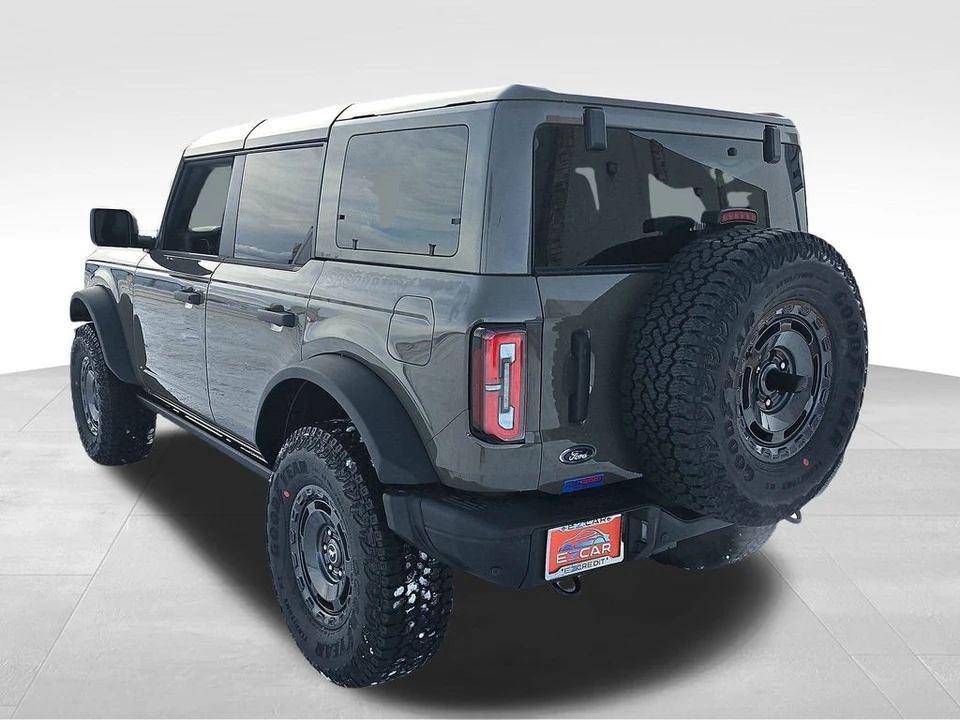 2025 Ford Bronco 6th Gen - Image 15 of 21