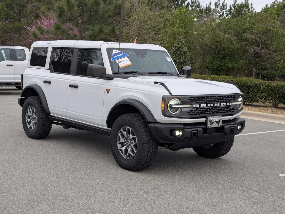 2025 Ford Bronco 6th Gen - Image 2 of 21