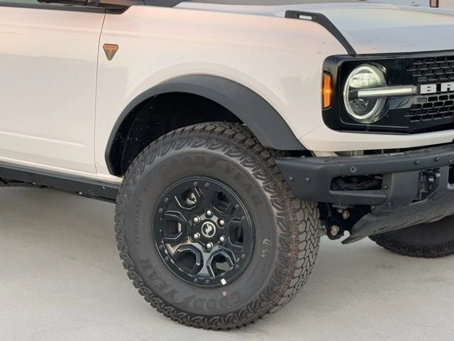 2025 Ford Bronco 6th Gen - Image 4 of 12