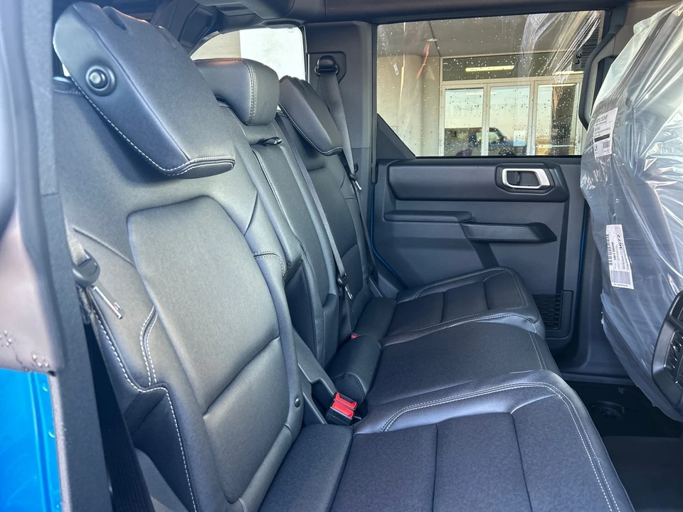 2025 Ford Bronco 6th Gen - Image 9 of 20