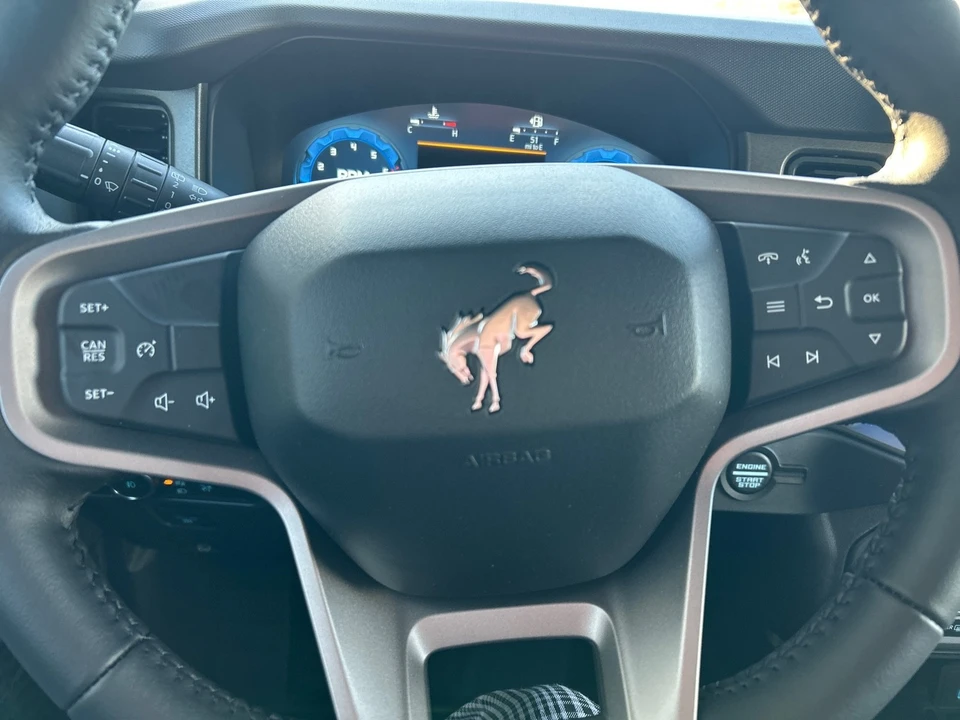 2025 Ford Bronco 6th Gen - Image 14 of 20