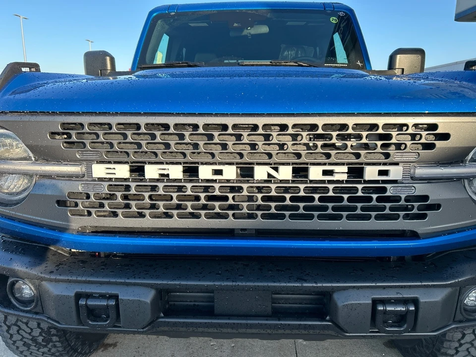 2025 Ford Bronco 6th Gen - Image 13 of 20
