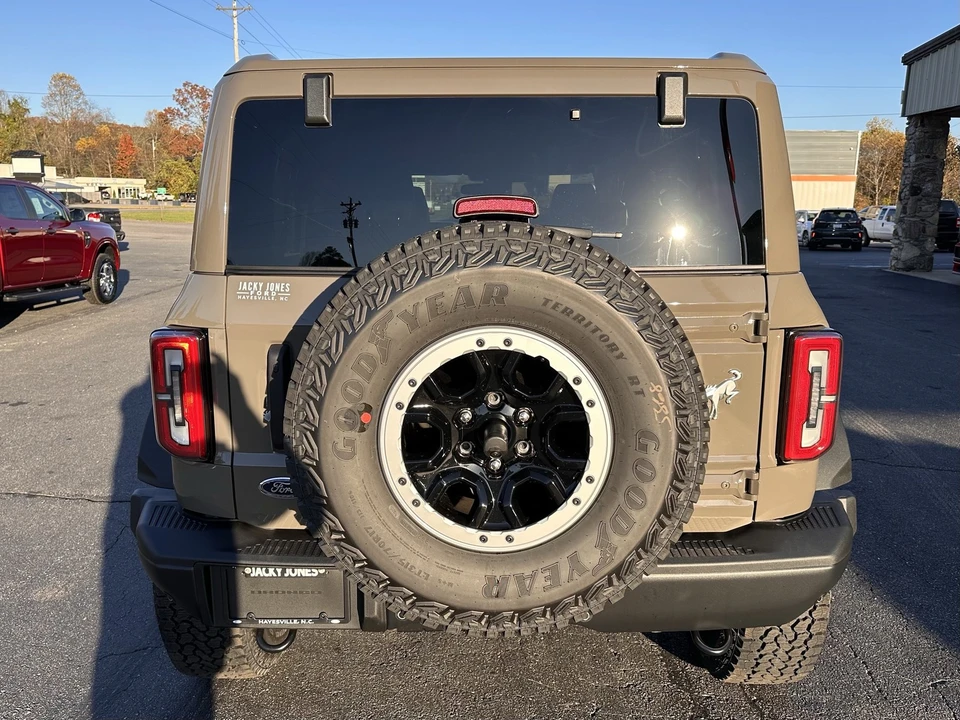 2025 Ford Bronco 6th Gen - Image 7 of 21