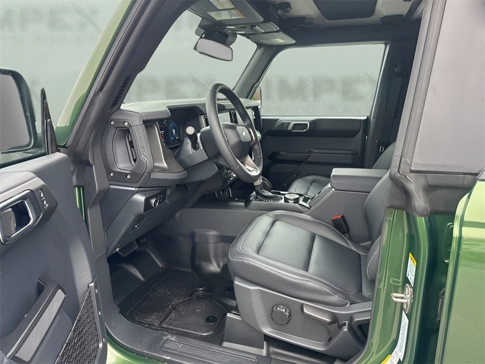 2025 Ford Bronco 6th Gen - Image 9 of 21