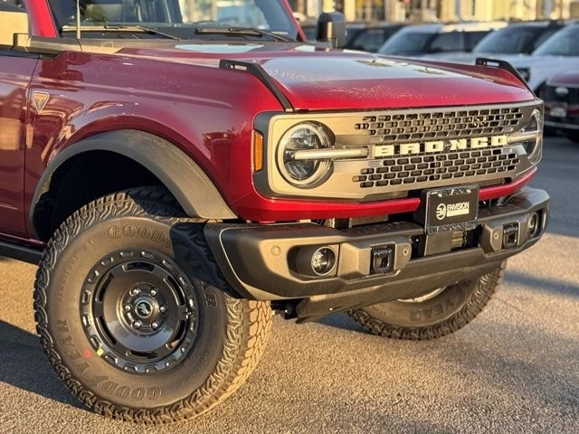 2025 Ford Bronco 6th Gen - Image 3 of 12