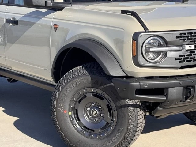 2025 Ford Bronco 6th Gen - Image 4 of 12