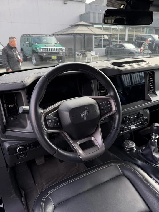2025 Ford Bronco 6th Gen - Image 6 of 10
