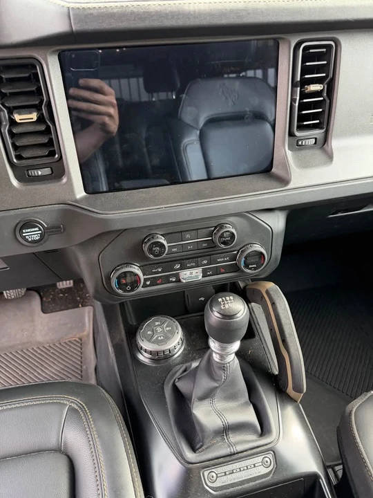 2025 Ford Bronco 6th Gen - Image 7 of 10