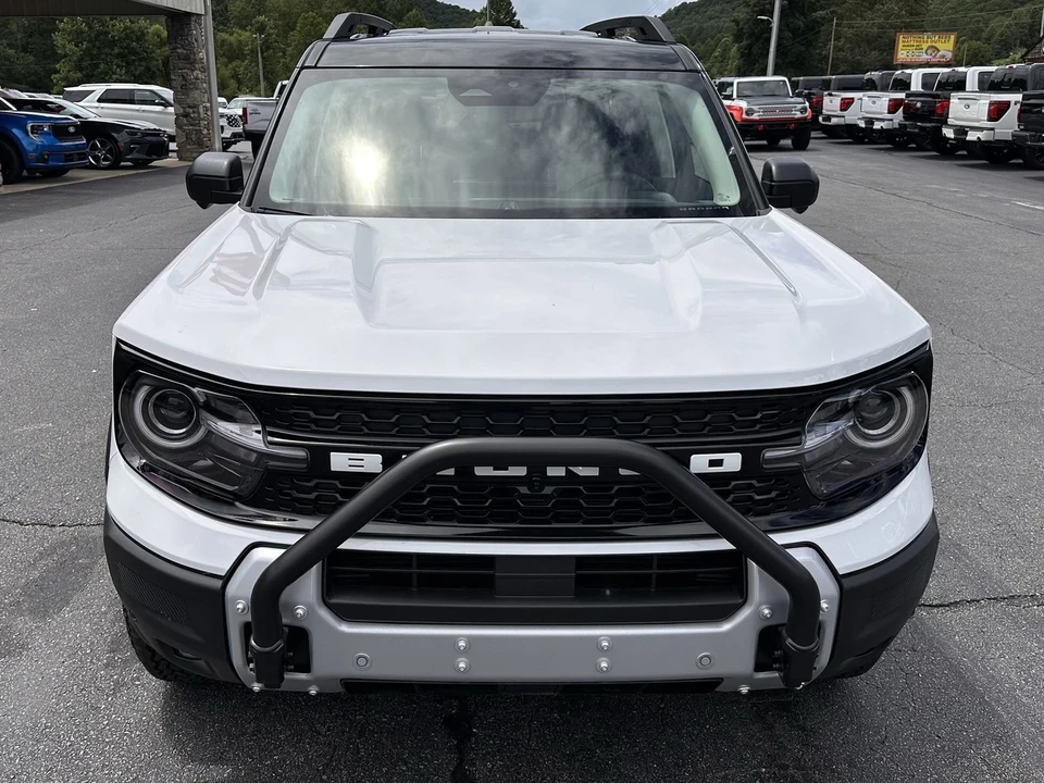 2025 Ford Bronco 6th Gen - Image 3 of 21