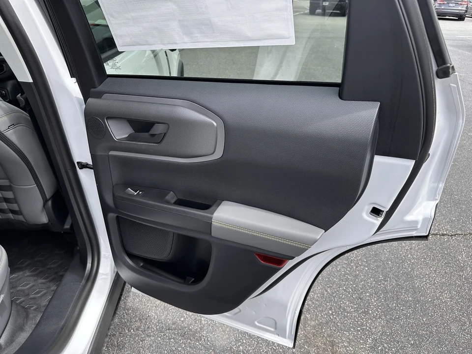 2025 Ford Bronco 6th Gen - Image 15 of 21