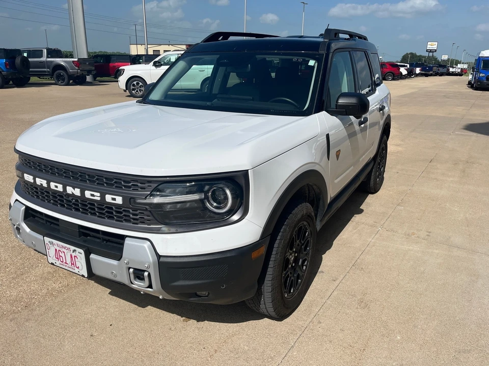 2025 Ford Bronco 6th Gen - Image 3 of 22