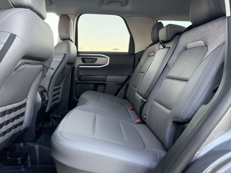 2025 Ford Bronco 6th Gen - Image 29 of 31