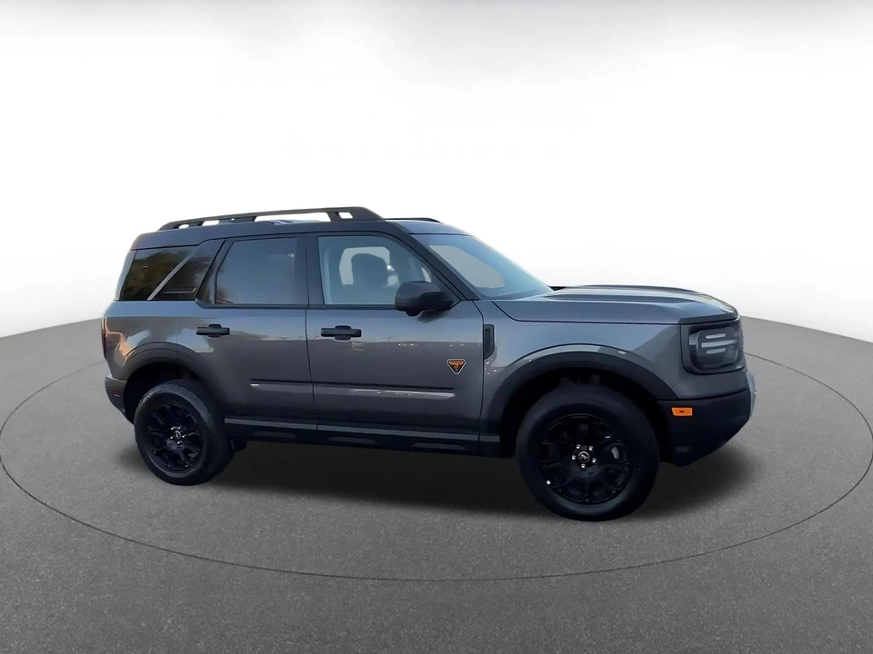 2025 Ford Bronco 6th Gen - Image 2 of 31