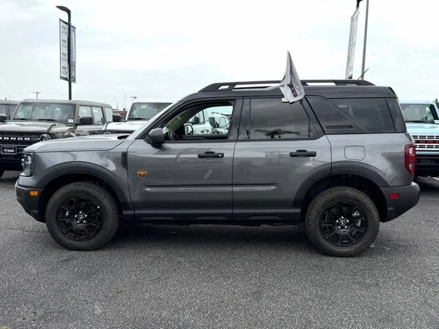 2025 Ford Bronco 6th Gen - Image 5 of 12
