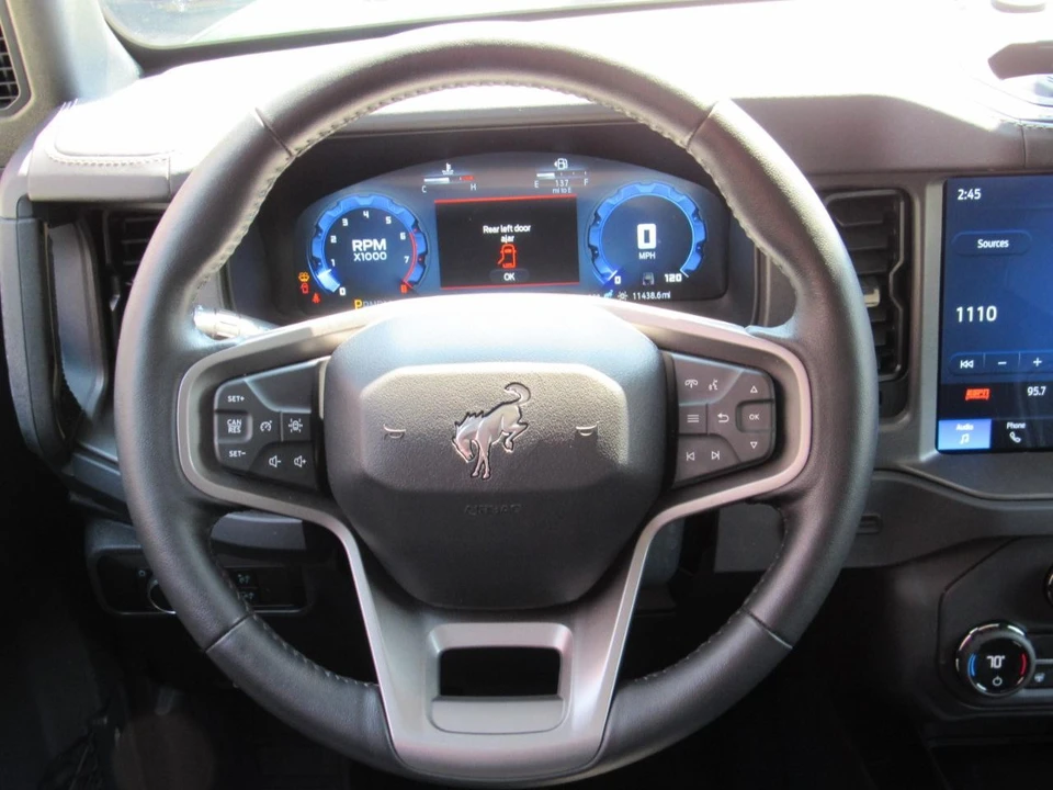 2025 Ford Bronco 6th Gen - Image 18 of 31
