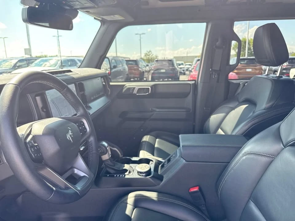 2025 Ford Bronco 6th Gen - Image 11 of 20