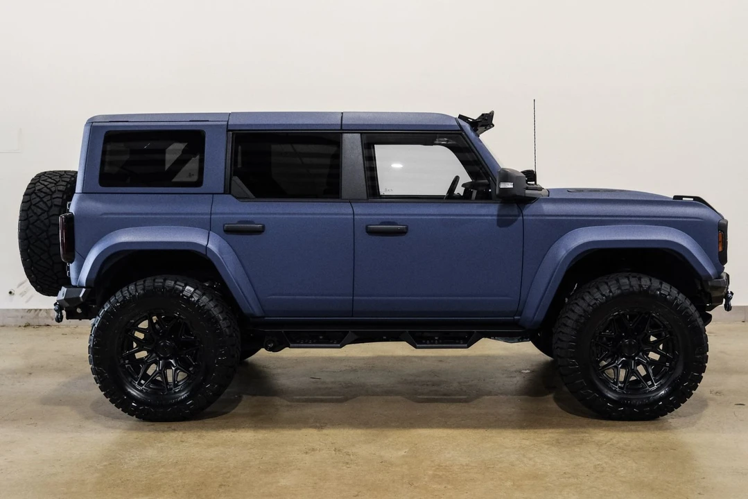 2025 Ford Bronco 6th Gen - Image 6 of 12