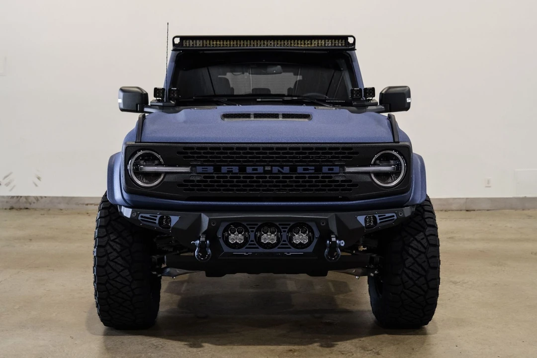 2025 Ford Bronco 6th Gen - Image 2 of 12