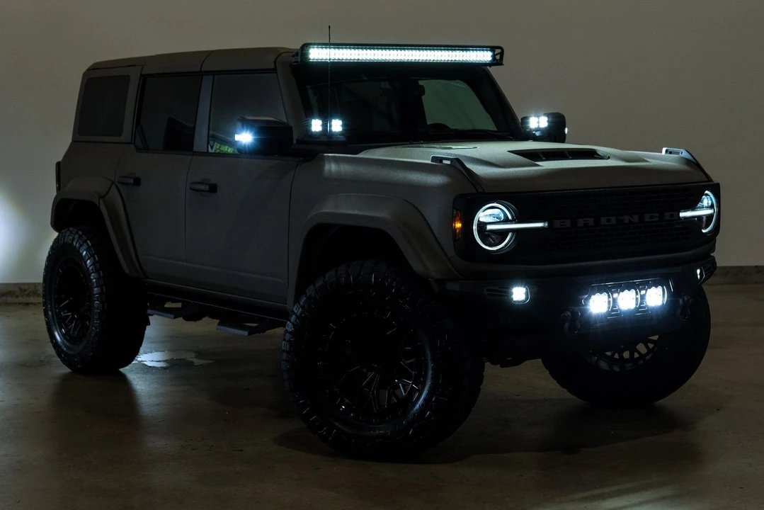 2025 Ford Bronco 6th Gen - Image 7 of 12