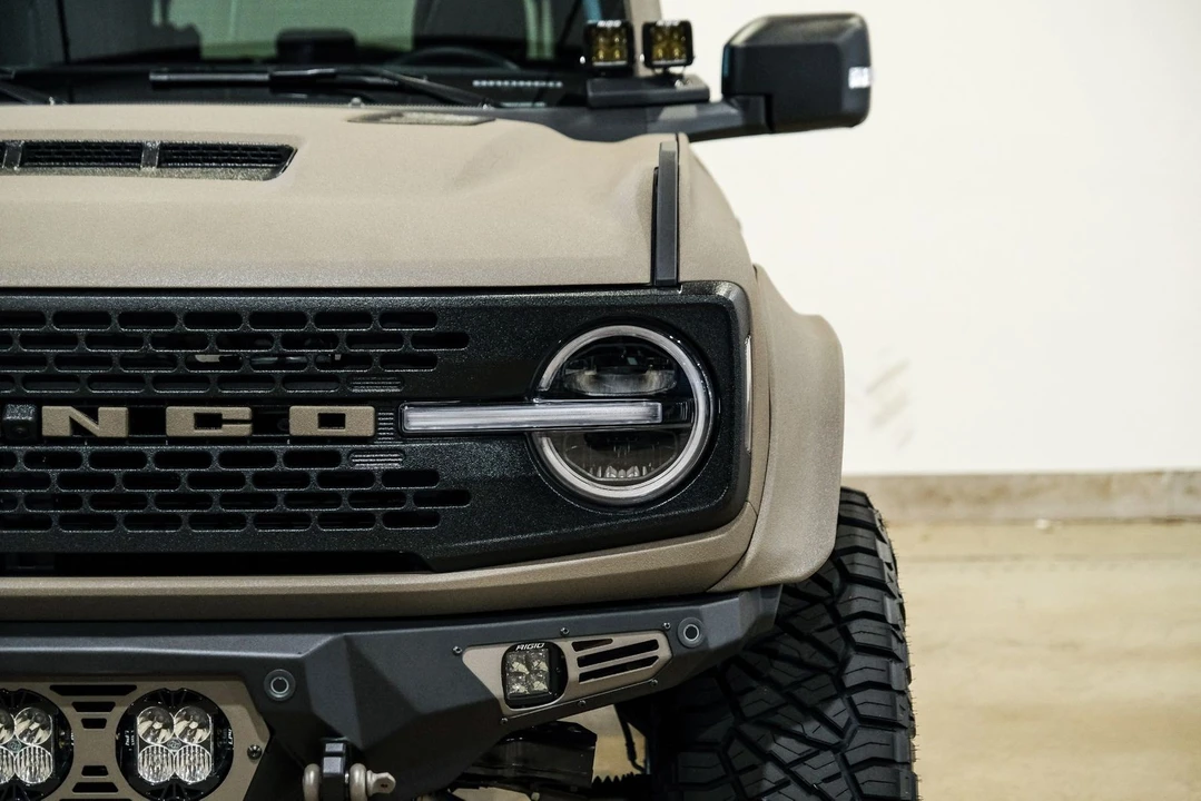 2025 Ford Bronco 6th Gen - Image 3 of 12