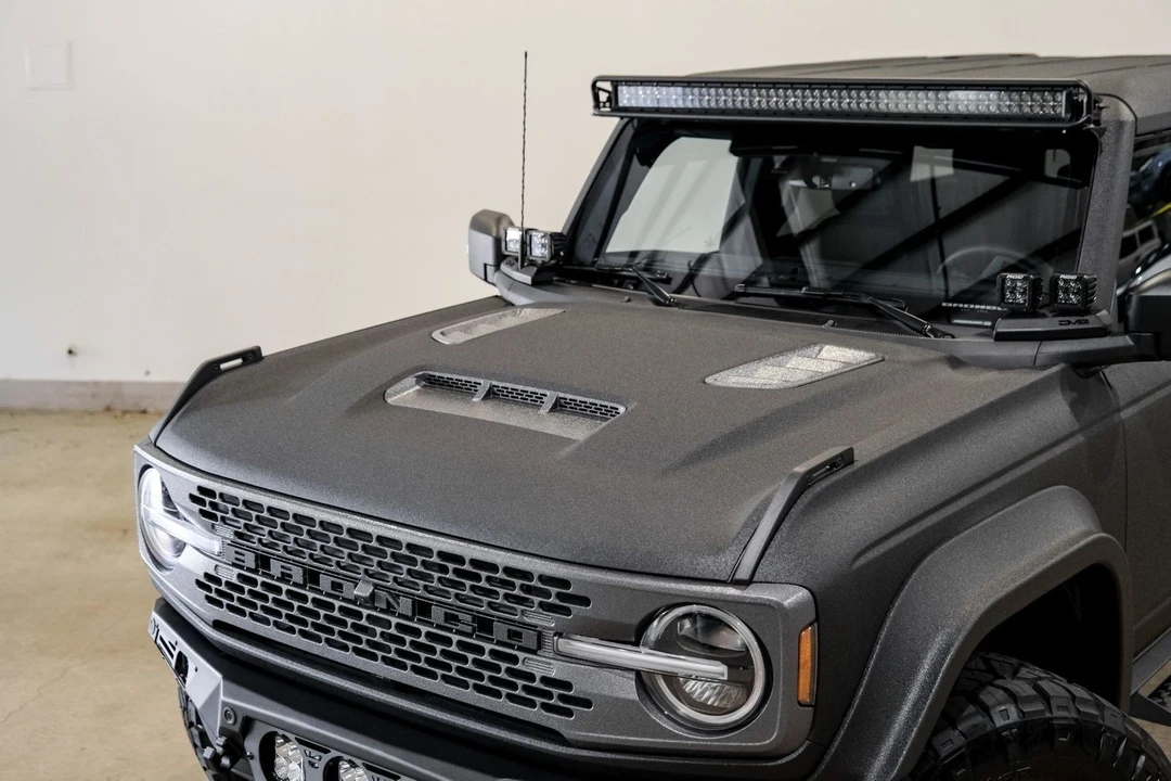 2025 Ford Bronco 6th Gen - Image 4 of 12