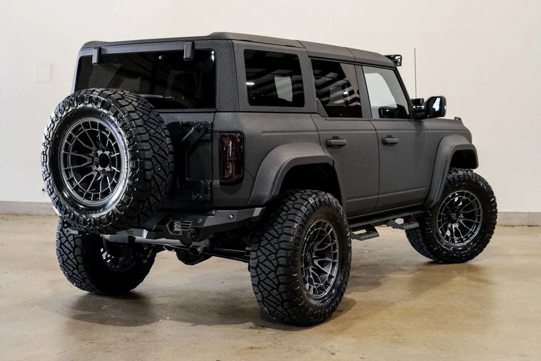 2025 Ford Bronco 6th Gen - Image 5 of 12