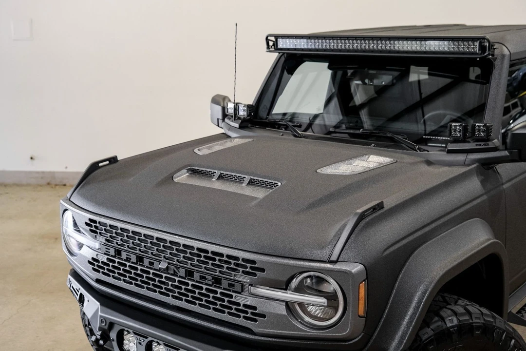 2025 Ford Bronco 6th Gen - Image 4 of 12