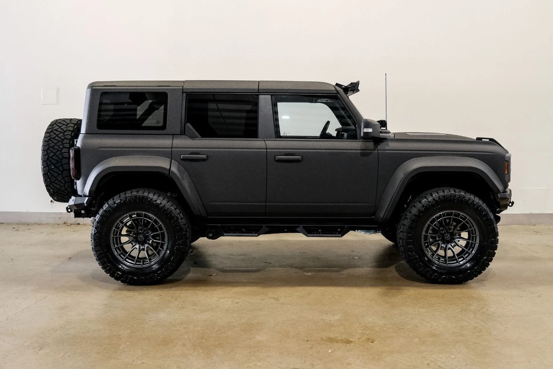 2025 Ford Bronco 6th Gen - Image 7 of 12