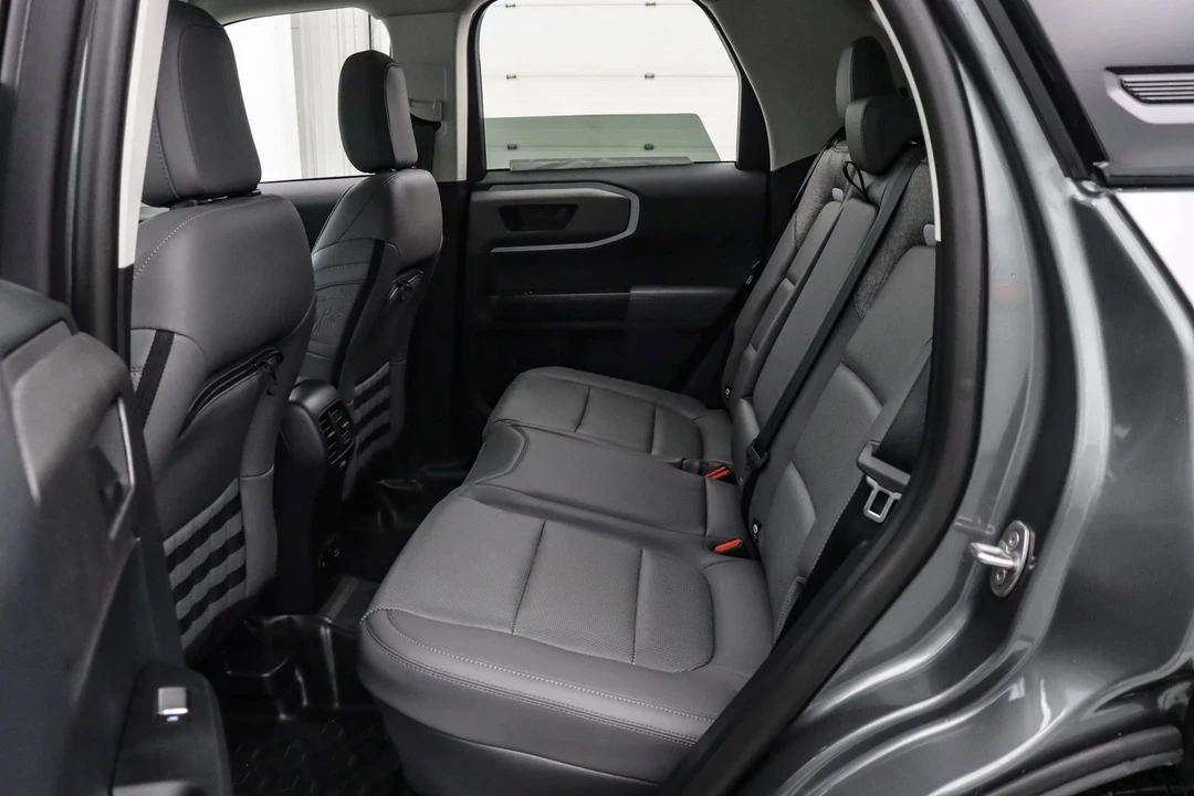 2025 Ford Bronco 6th Gen - Image 19 of 21