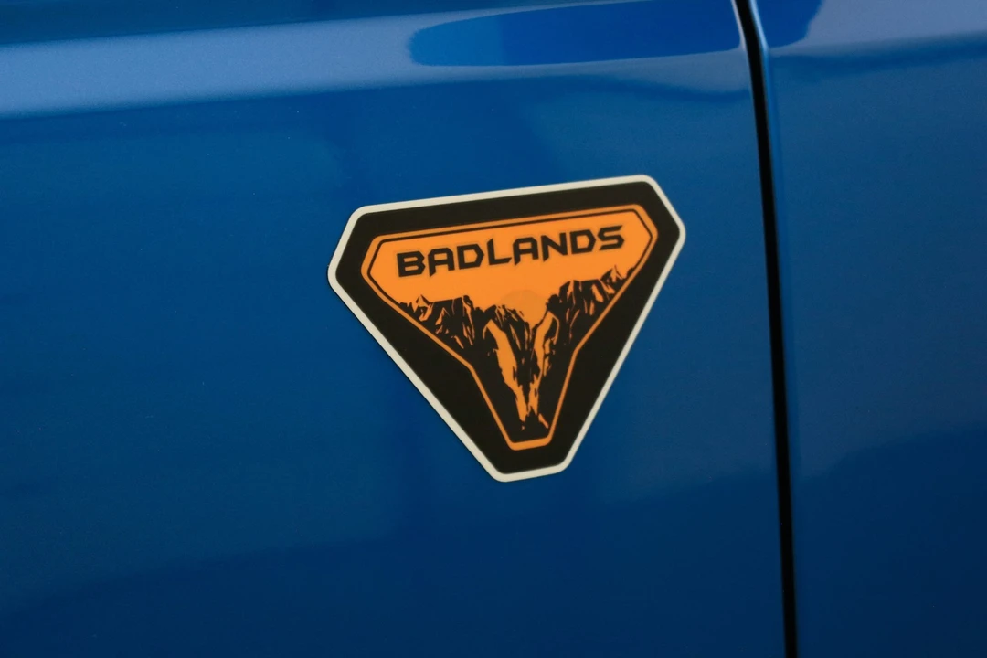 2025 Ford Bronco 6th Gen - Image 12 of 21
