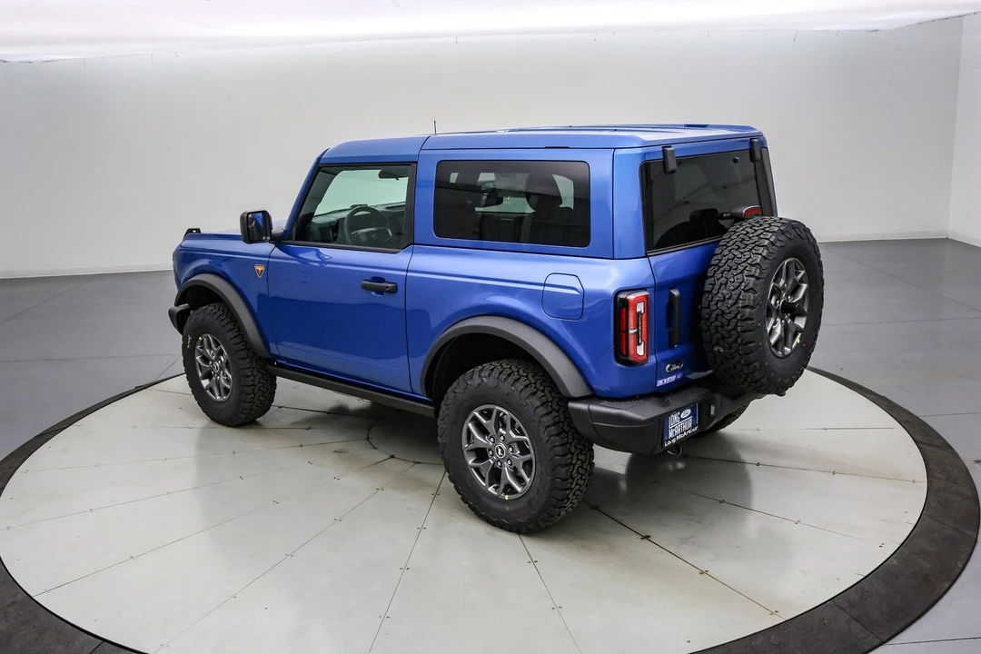 2025 Ford Bronco 6th Gen - Image 7 of 21
