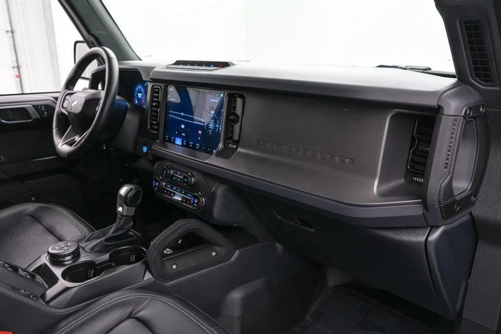 2025 Ford Bronco 6th Gen - Image 30 of 31