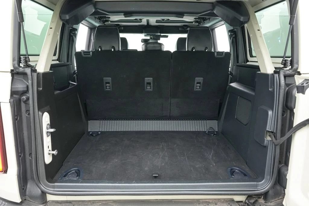 2025 Ford Bronco 6th Gen - Image 25 of 31