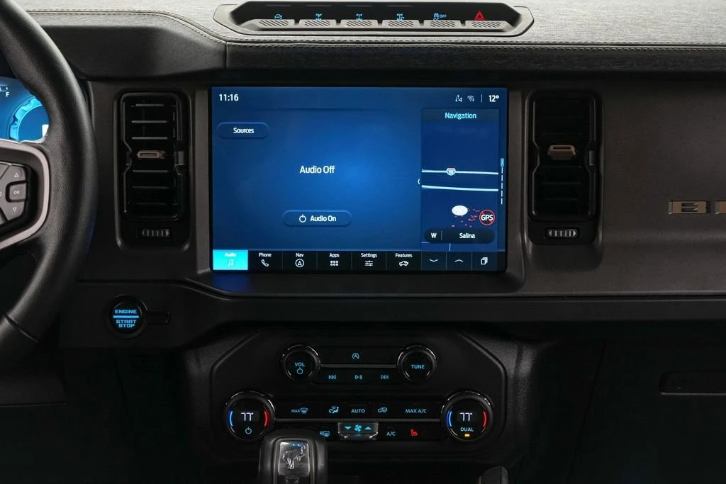 2025 Ford Bronco 6th Gen - Image 17 of 31