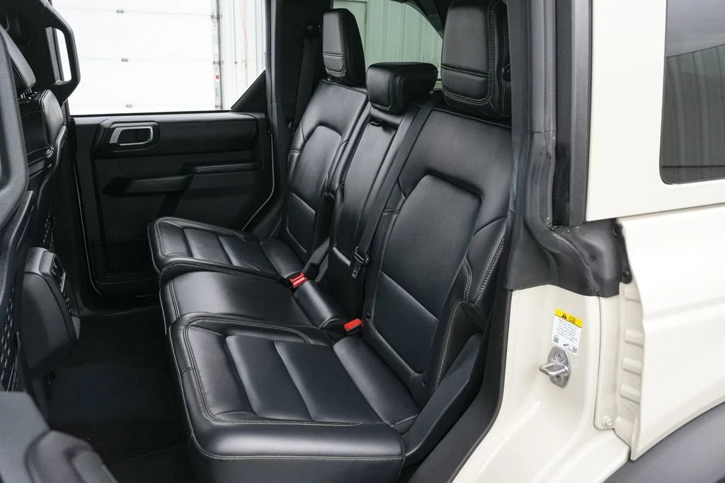 2025 Ford Bronco 6th Gen - Image 25 of 31