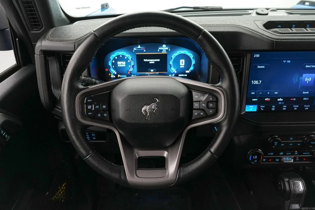 2025 Ford Bronco 6th Gen - Image 16 of 31