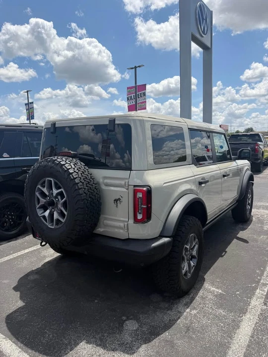 2025 Ford Bronco 6th Gen - Image 5 of 6