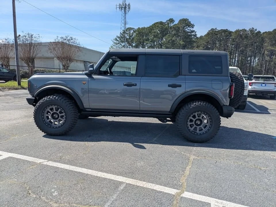 2025 Ford Bronco 6th Gen - Image 7 of 20
