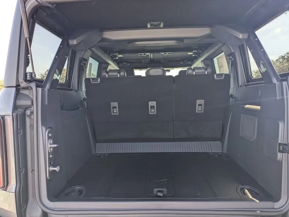 2025 Ford Bronco 6th Gen - Image 11 of 20