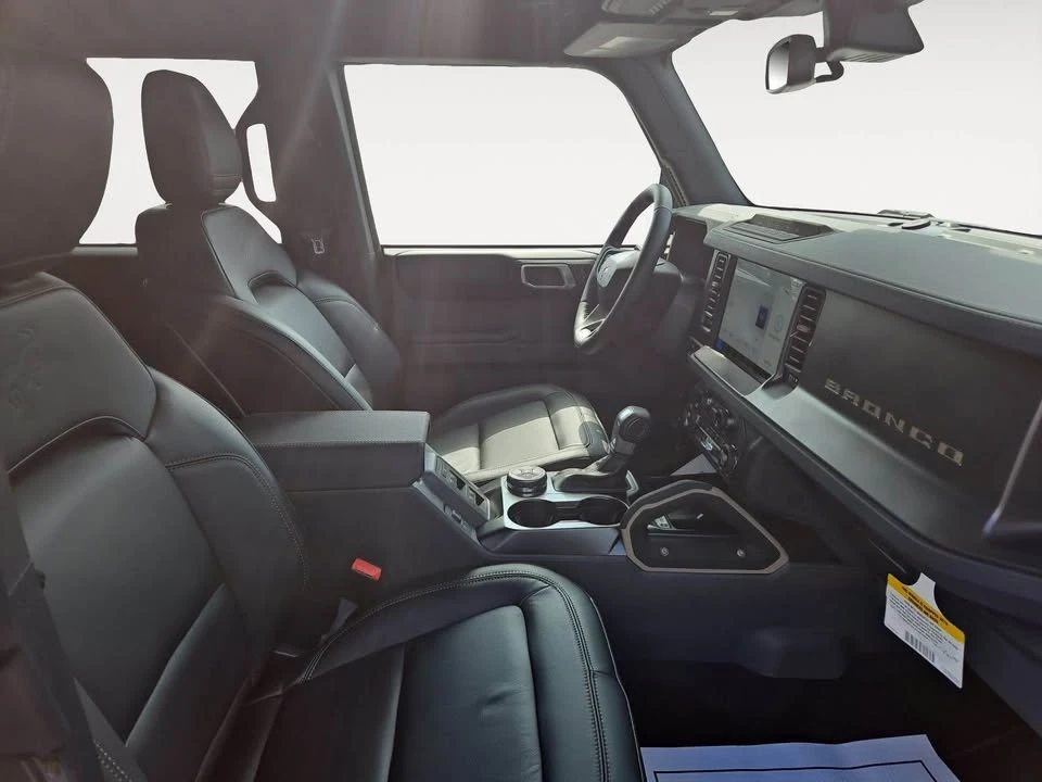 2025 Ford Bronco 6th Gen - Image 8 of 8