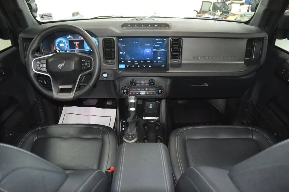 2025 Ford Bronco 6th Gen - Image 14 of 19