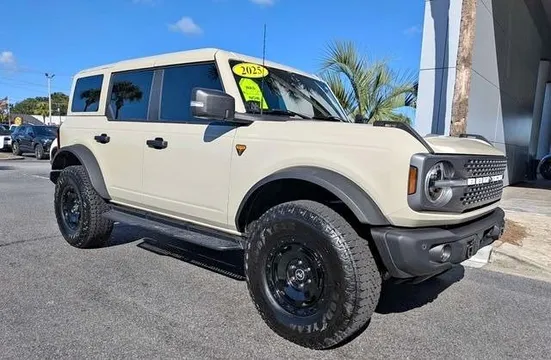 2025 Ford Bronco Badlands