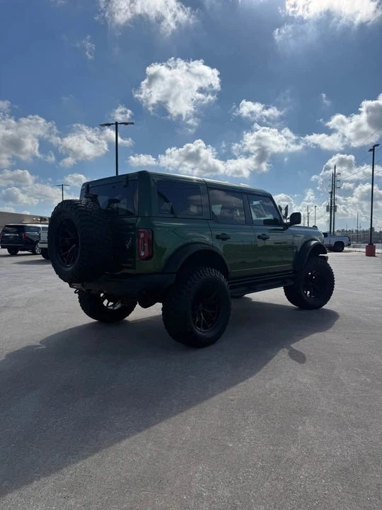 2025 Ford Bronco 6th Gen - Image 2 of 9
