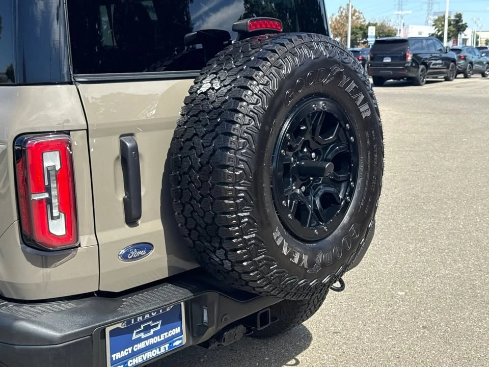 2025 Ford Bronco 6th Gen - Image 11 of 20