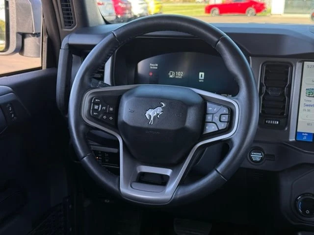 2025 Ford Bronco 6th Gen - Image 8 of 20